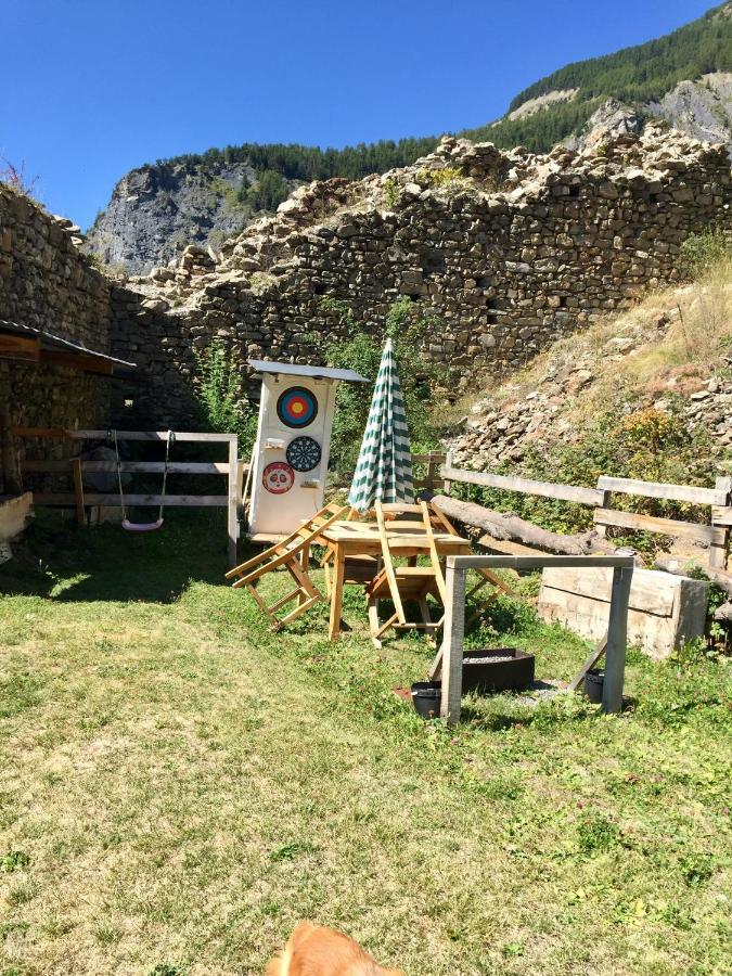 Le Chateau Des Orres Les Orres Exterior photo