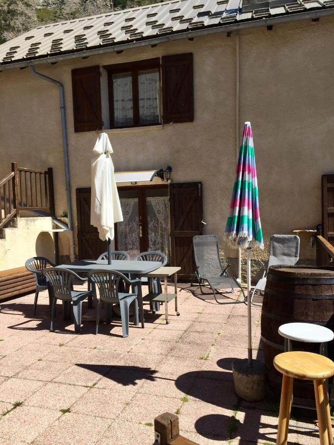 Le Chateau Des Orres Les Orres Exterior photo